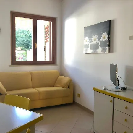 Apt Openspace Sole, Con Verande E Parcheggio