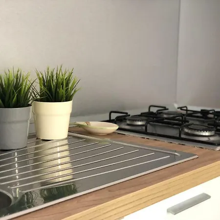 Apt Openspace Sole, Con Verande E Parcheggio Apartmán *